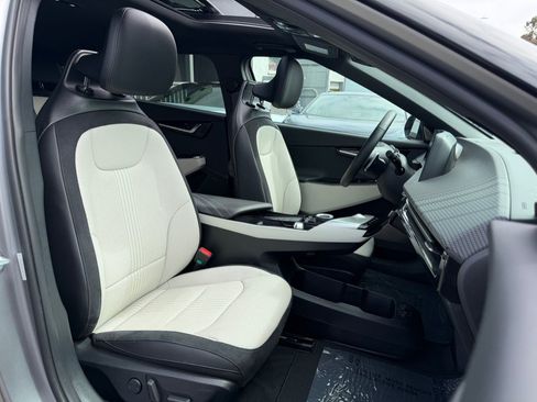Used 2024 Kia EV6 GT-Line w/ GT-Line White Seat Package AWD/4WD image 34