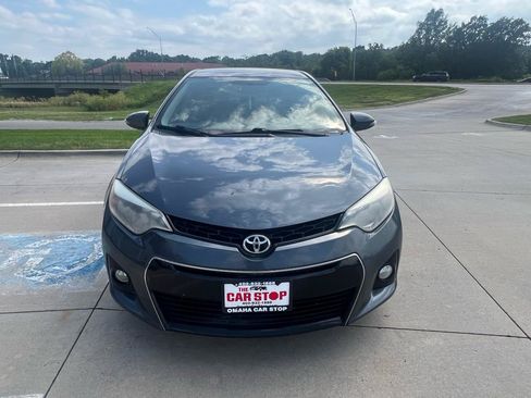 Used 2015 Toyota Corolla S FWD image 3