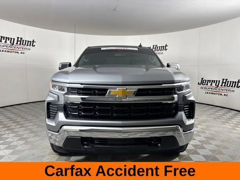 Used 2024 Chevrolet Silverado 1500 LT AWD/4WD image 3