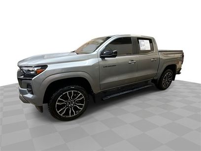 Used 2024 Chevrolet Colorado Z71 w/ LPO, Dark Essentials Package
