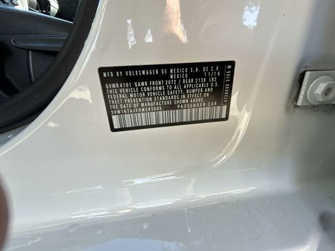 Used 2017 Volkswagen Jetta S w/ Jetta S Cold Weather Package image 24