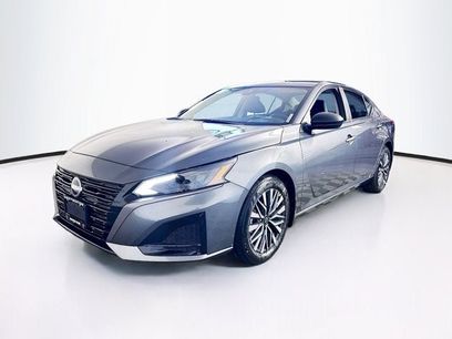 New 2026 Nissan Altima 2.5 SV