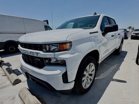 Used 2022 Chevrolet Silverado 1500 Custom w/ LPO, Dark Essentials Package RWD image 1