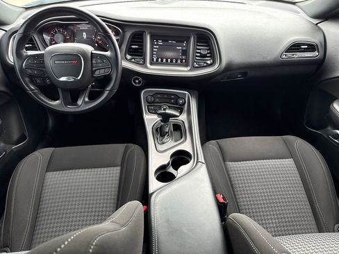 Used 2022 Dodge Challenger SXT w/ Blacktop Package image 10