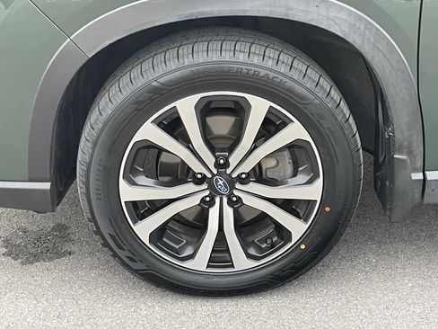 Certified 2023 Subaru Forester Limited image 11