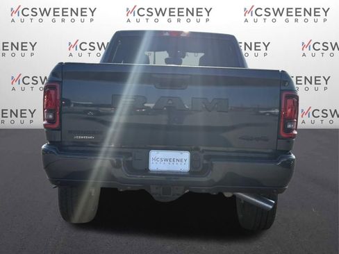 New 2026 RAM 2500 Big Horn AWD/4WD image 5