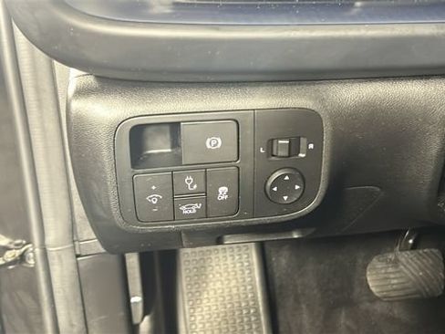 Used 2023 Hyundai Ioniq 6 SEL RWD image 18