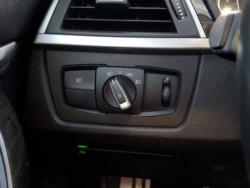 Used 2019 BMW 430i xDrive Coupe w/ M Sport Package image 12