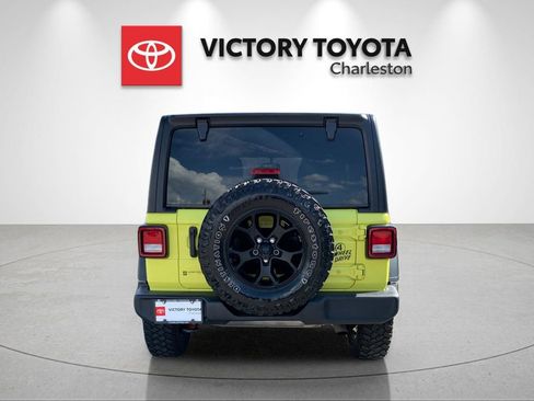 Used 2022 Jeep Wrangler Unlimited Sport AWD/4WD image 4
