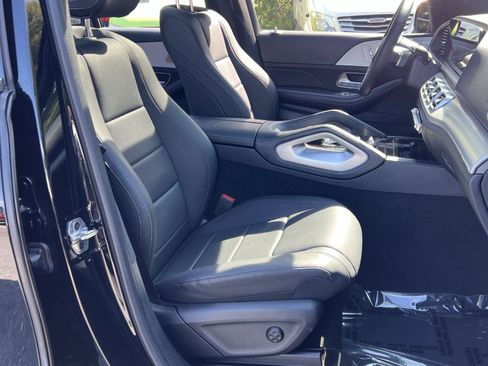 Used 2025 Mercedes-Benz GLE 350 4MATIC image 33