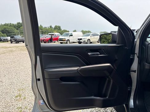 Used 2026 Chevrolet Colorado LT w/ LT Convenience Package AWD/4WD image 21