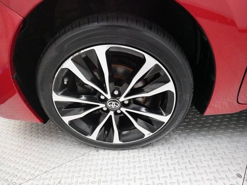 Used 2017 Toyota Corolla L image 26