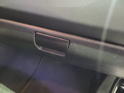 Used 2017 Chevrolet Colorado LT w/ LT Convenience Package image 56