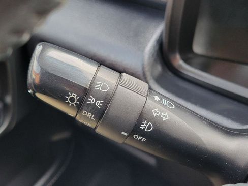 Used 2018 Toyota 4Runner SR5 image 22