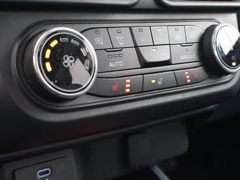 Used 2023 Ford Maverick XLT w/ XLT Luxury Package FWD image 22