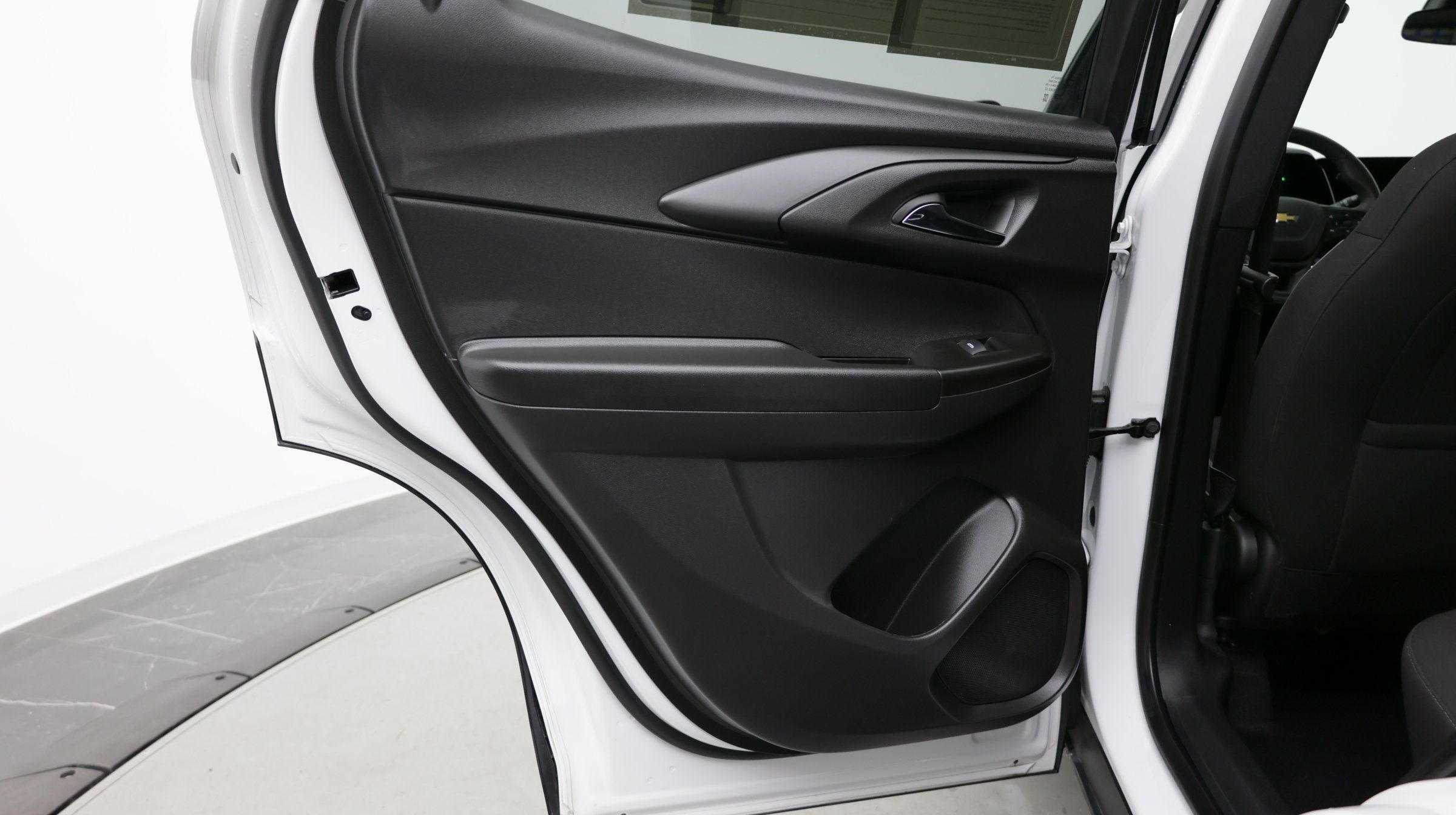 Used 2026 Chevrolet TrailBlazer LT FWD image 28