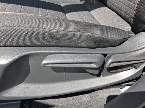 Used 2024 Honda HR-V Sport image 18