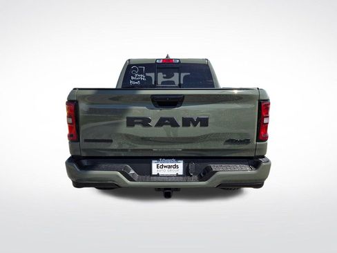 New 2026 RAM 1500 4x4 Crew Cab image 4