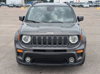 Used 2019 Jeep Renegade Latitude FWD video 2