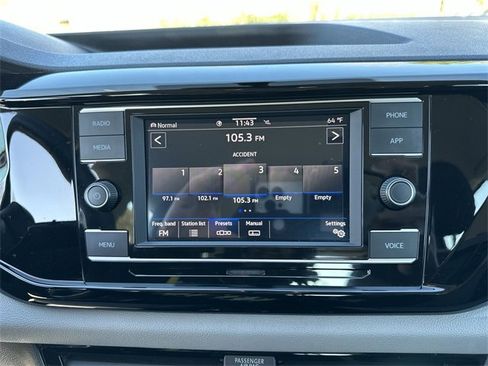 Used 2023 Volkswagen Taos S image 23