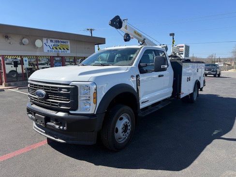 New 2026 Ford F550 4x4 SuperCab Super Duty image 5