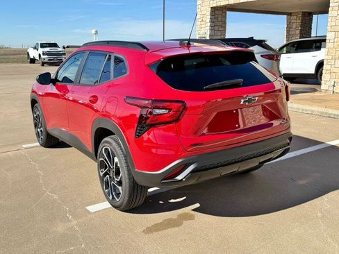 New 2026 Chevrolet Trax RS w/ Driver Confidence Package image 3