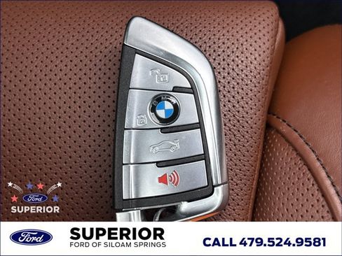 Used 2022 BMW X7 M50i AWD/4WD image 30