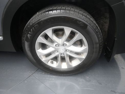 Used 2020 Hyundai Santa Fe SE AWD/4WD image 18