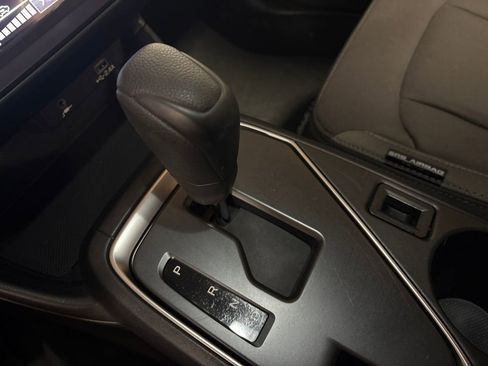 Used 2024 Subaru Impreza 2.0i image 25