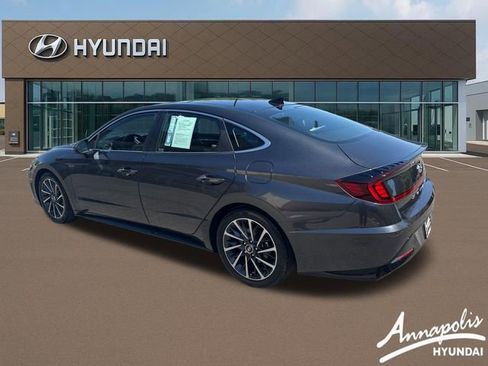 Used 2022 Hyundai Sonata Limited w/ Cargo Package FWD image 3