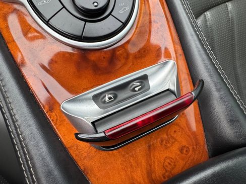 Used 2005 Mercedes-Benz SL 65 AMG image 25