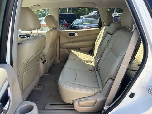 Used 2015 Nissan Pathfinder S FWD image 20