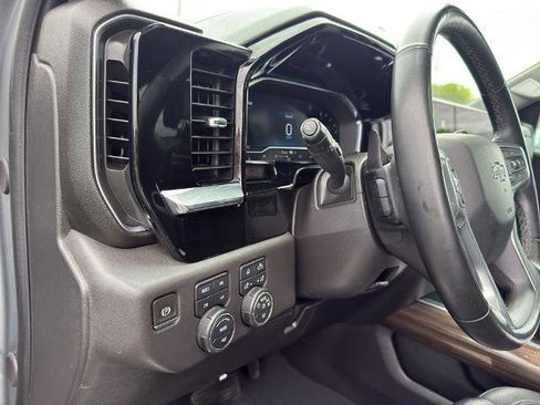 Certified 2024 Chevrolet Silverado 1500 LT Trail Boss w/ Convenience Package II AWD/4WD image 15