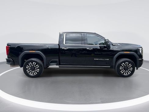 Used 2026 GMC Sierra 2500 Denali Ultimate AWD/4WD image 9