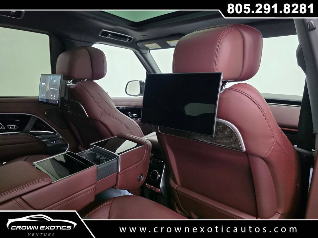 Used 2025 Land Rover Range Rover Autobiography AWD/4WD image 19