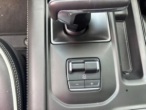 Used 2022 GMC Sierra 1500 AT4X AWD/4WD image 38