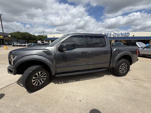 Used 2020 Ford F150 Raptor w/ Equipment Group 801A Mid AWD/4WD image 10