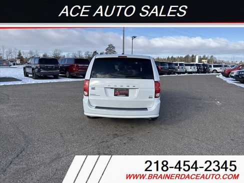 Used 2019 Dodge Grand Caravan GT FWD image 8