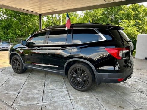 Used 2021 Honda Pilot Special Edition image 2