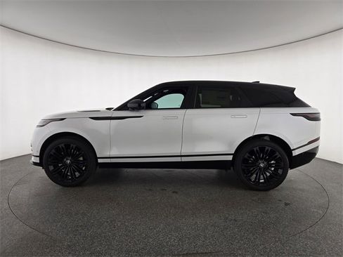New 2026 Land Rover Range Rover Velar Dynamic SE image 5