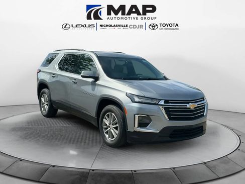 Used 2023 Chevrolet Traverse LT w/ LPO, Cargo Package AWD/4WD image 7