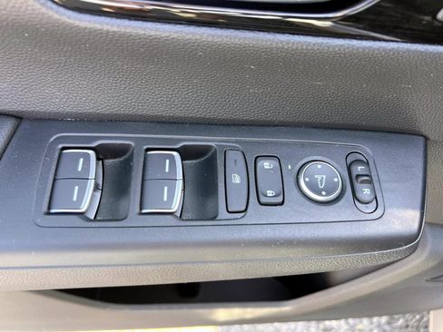 Certified 2025 Honda CR-V EX-L image 17