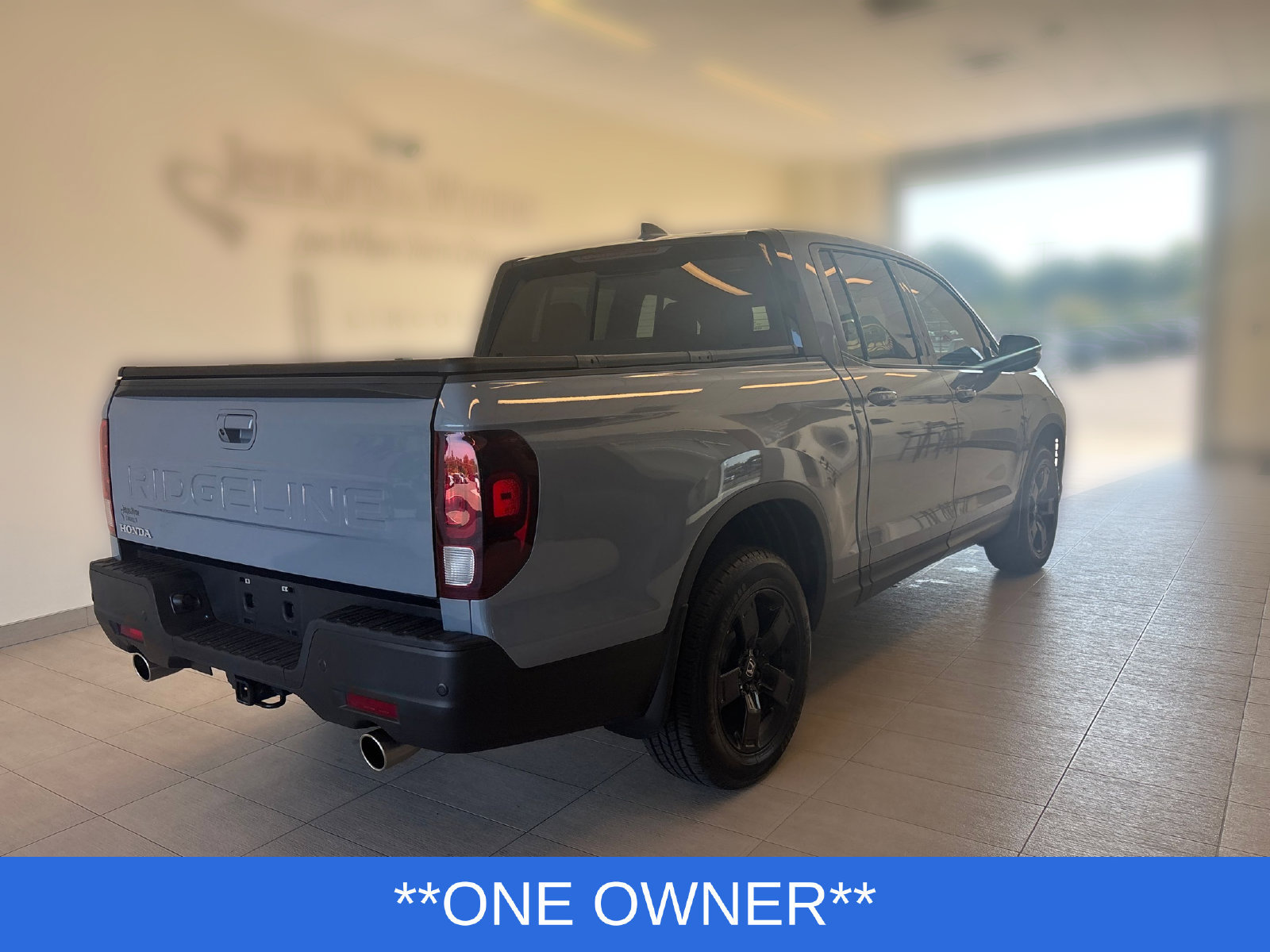 Certified 2025 Honda Ridgeline Black Edition image 3