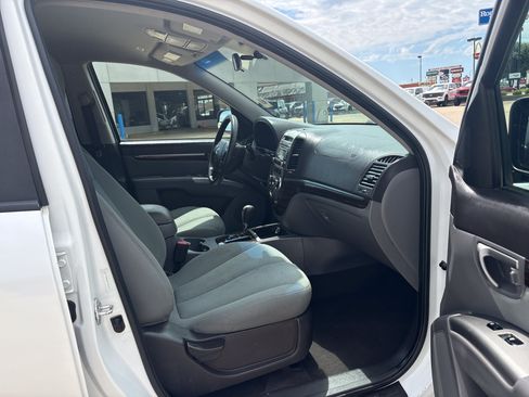 Used 2012 Hyundai Santa Fe GLS AWD/4WD image 8