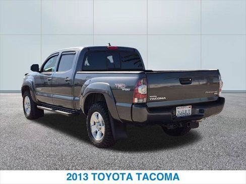 Used 2013 Toyota Tacoma PreRunner w/ TRD Sport Pkg RWD image 9