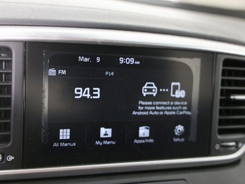 Used 2020 Kia Sportage LX image 7