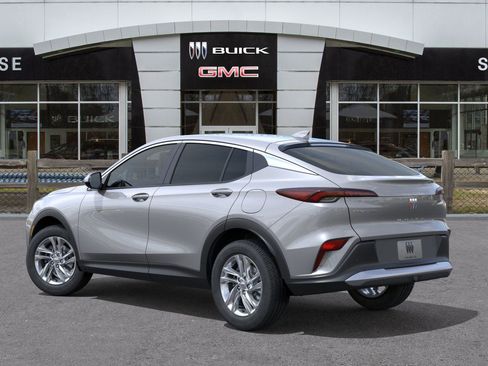 New 2026 Buick Envista Preferred image 3