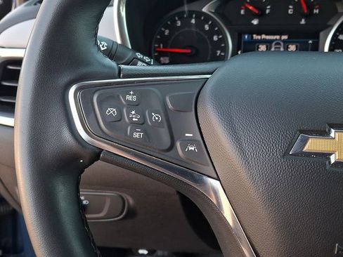 Used 2024 Chevrolet Equinox LT w/ LPO, Floor Liner Package FWD image 18