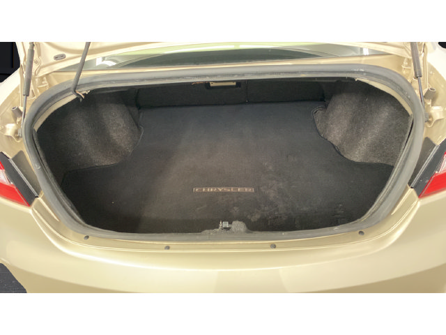 Used 2014 Chrysler 200 Limited FWD image 23