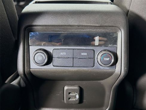 Used 2019 GMC Acadia SLE image 23